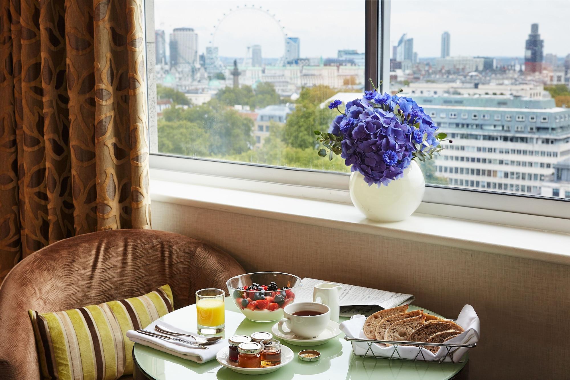 The Cavendish London Hotel Bagian luar foto