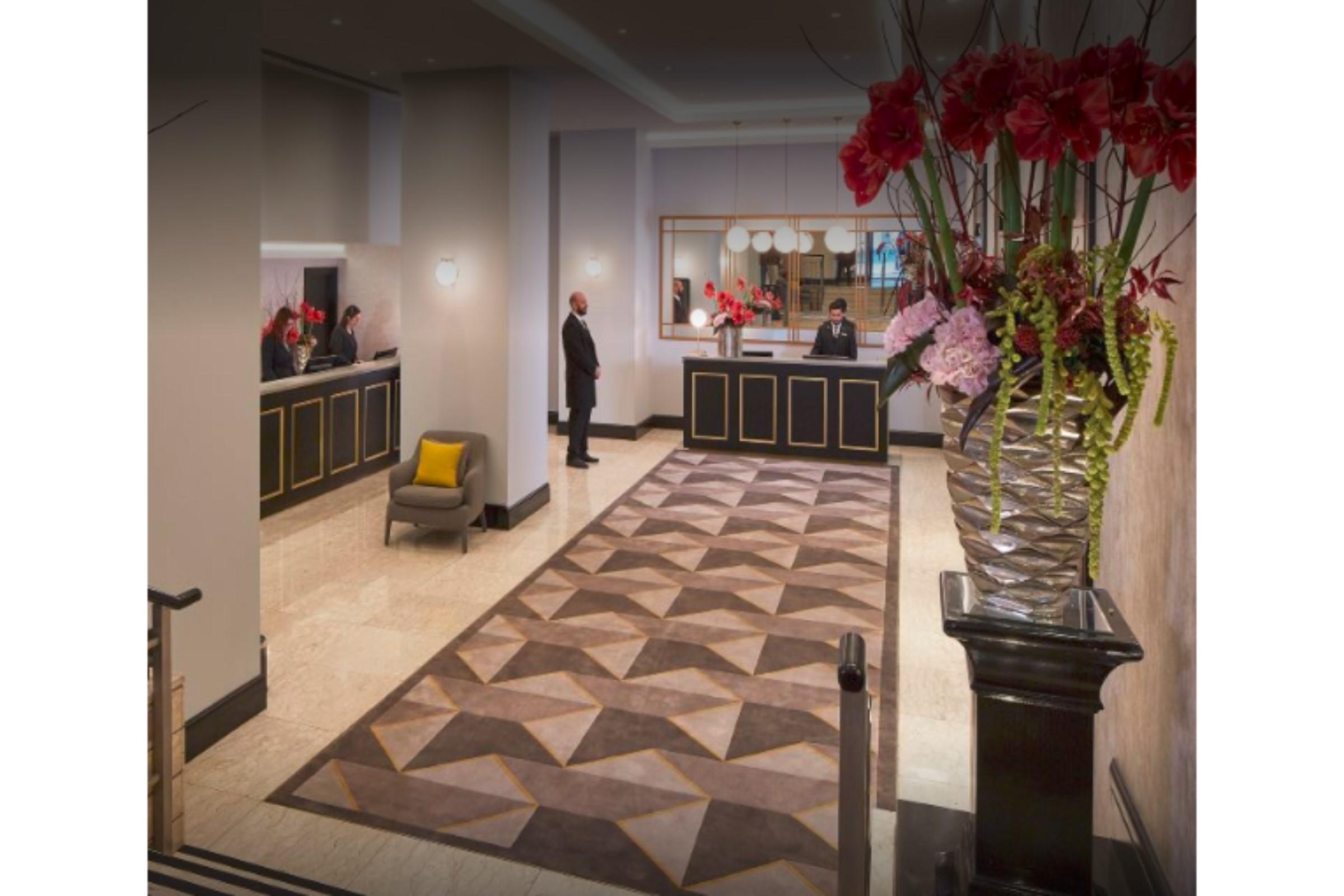The Cavendish London Hotel Bagian luar foto